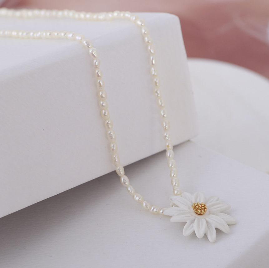 Daisy Freshwater Pearl Necklace