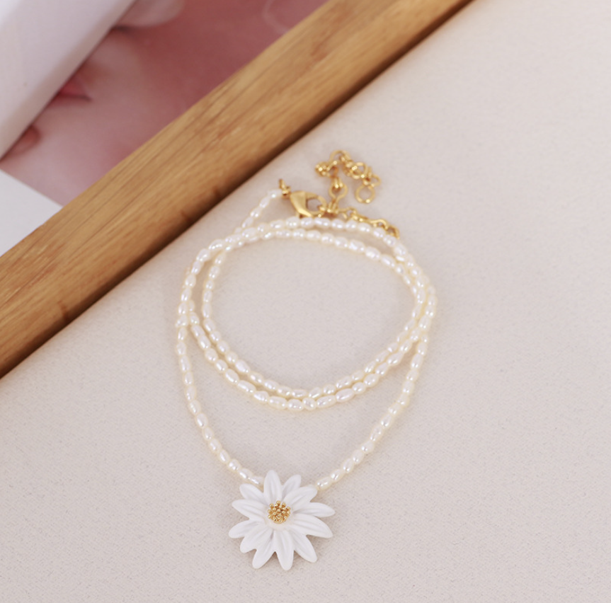 Daisy Freshwater Pearl Necklace