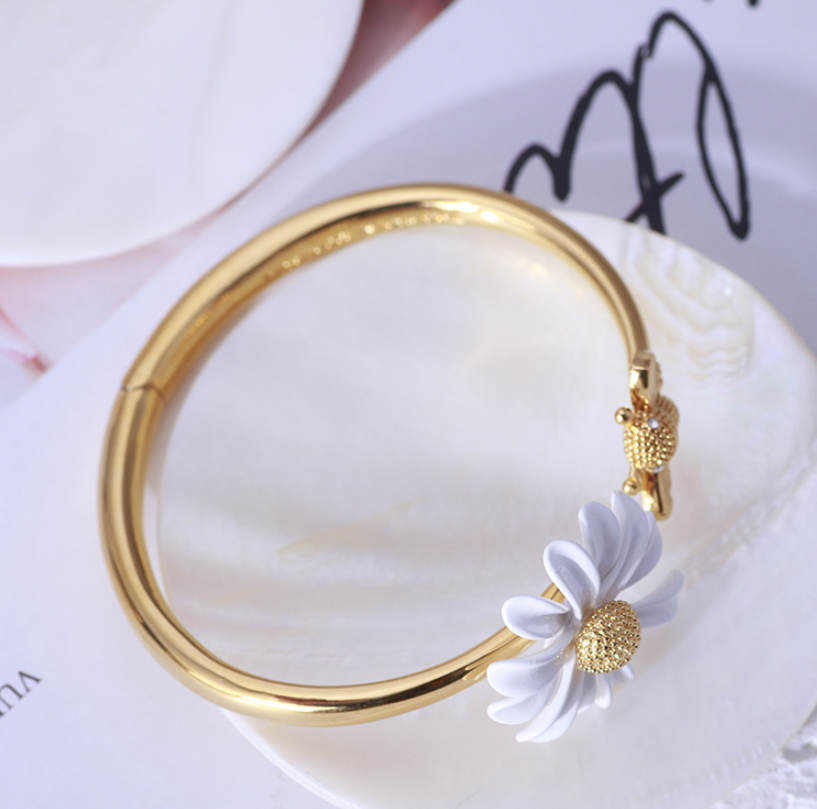 Bee and Daisy Bangle