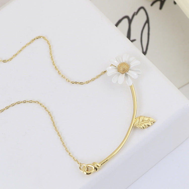 Bee and Daisy Necklace - Gold Branch